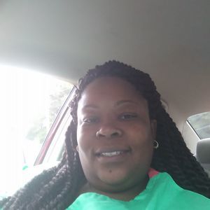 Meet your Posher, Latonya